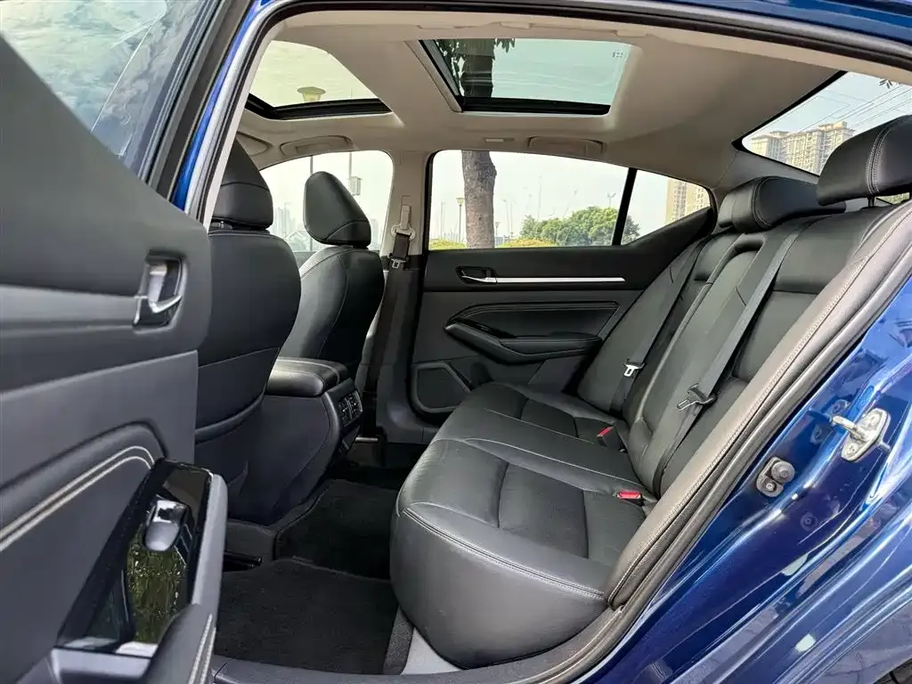 Nissan Teana 2022 из CN, фото 5