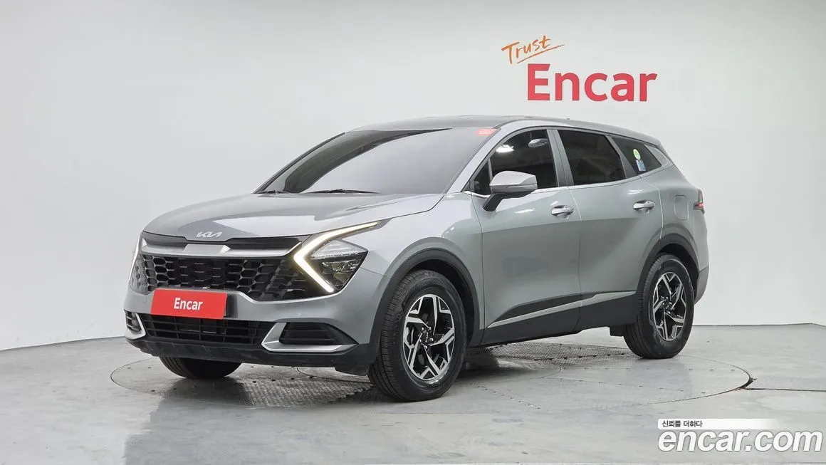 Kia Sportage — фото 1