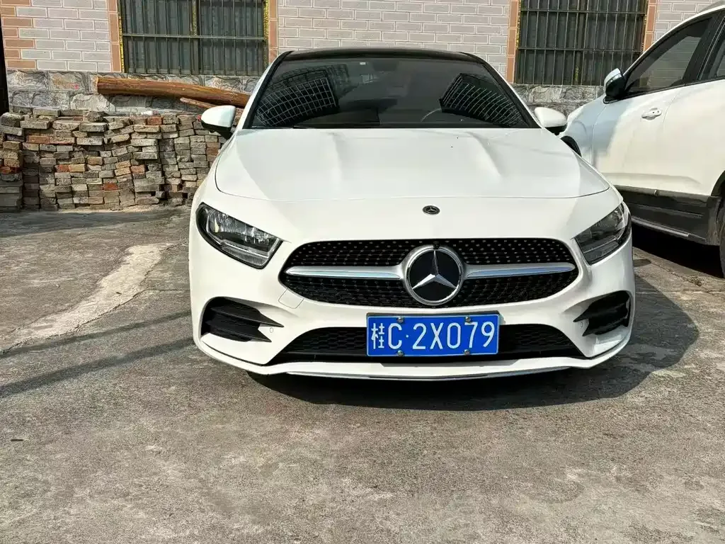 Mercedes-Benz A-Class — фото 1