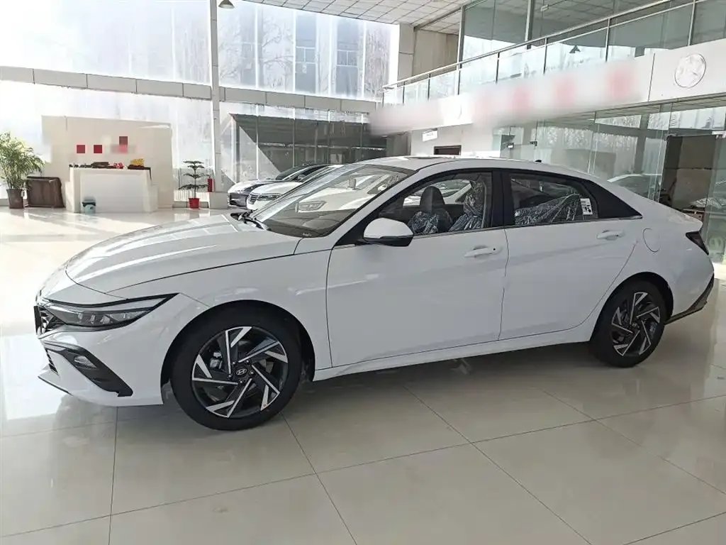 Hyundai Elantra 2025 из CN, фото 6