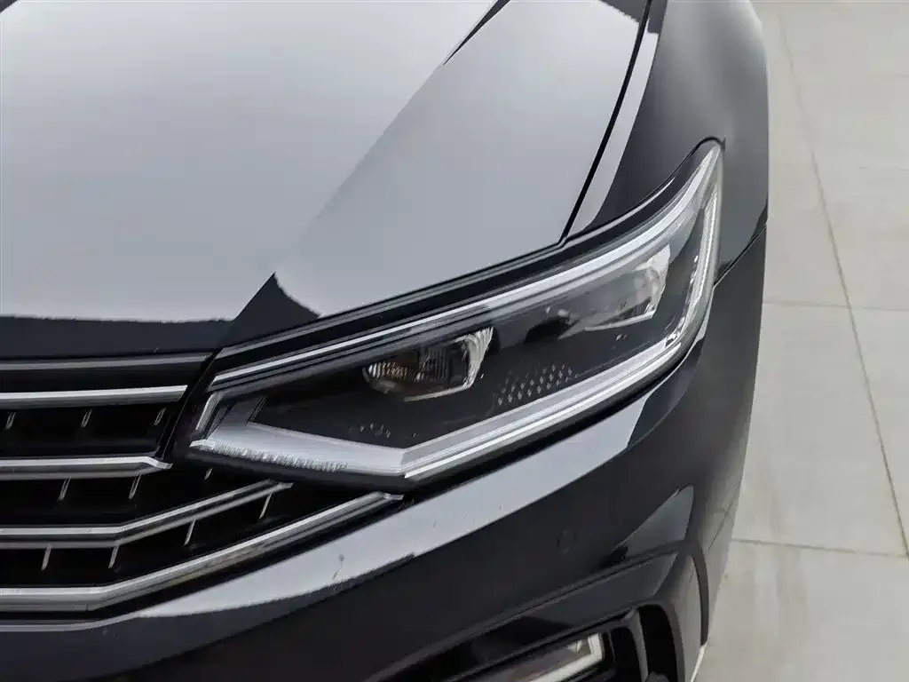 Volkswagen Magotan 2025 из CN, фото 6