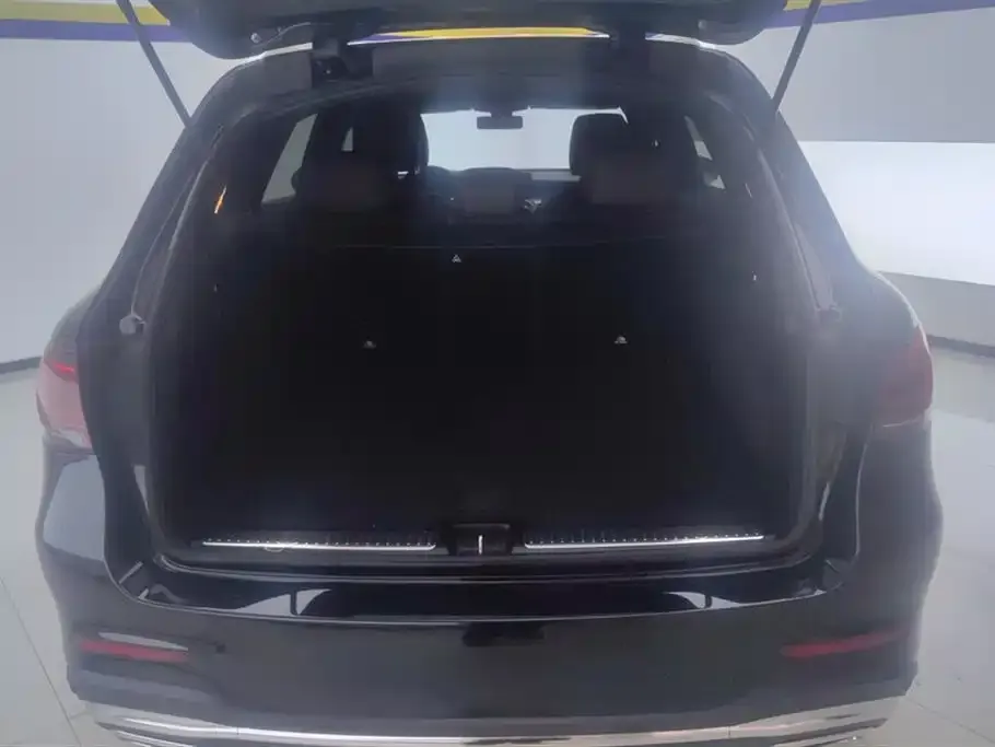 Mercedes-Benz GLC 2023 из CN, фото 3