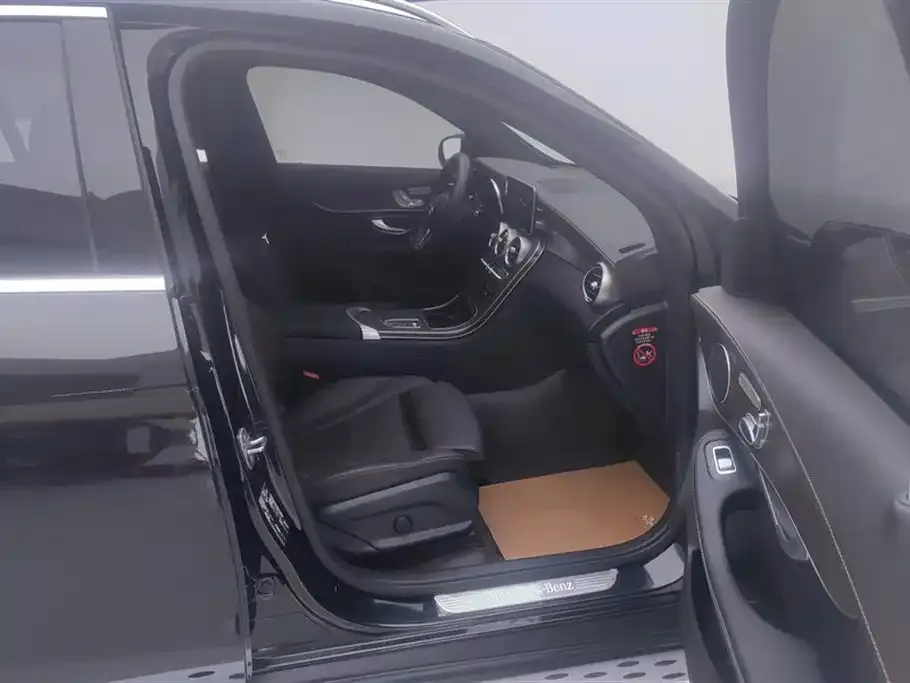 Mercedes-Benz GLC 2023 из CN, фото 6