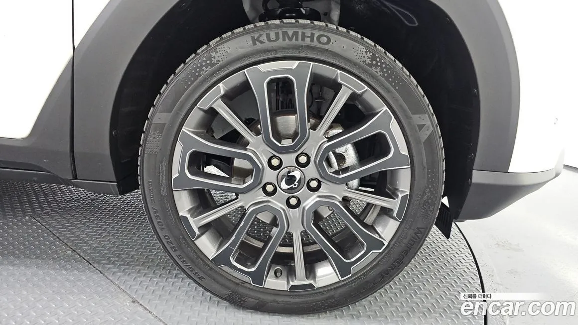 KG Mobility (Ssangyong) Torres 2024 из KR, фото 10