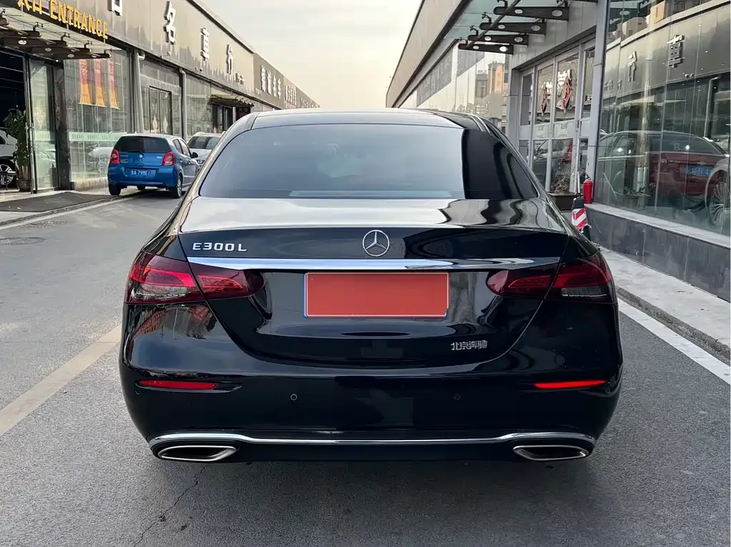 Mercedes-Benz E-Class 2023 из CN, фото 9