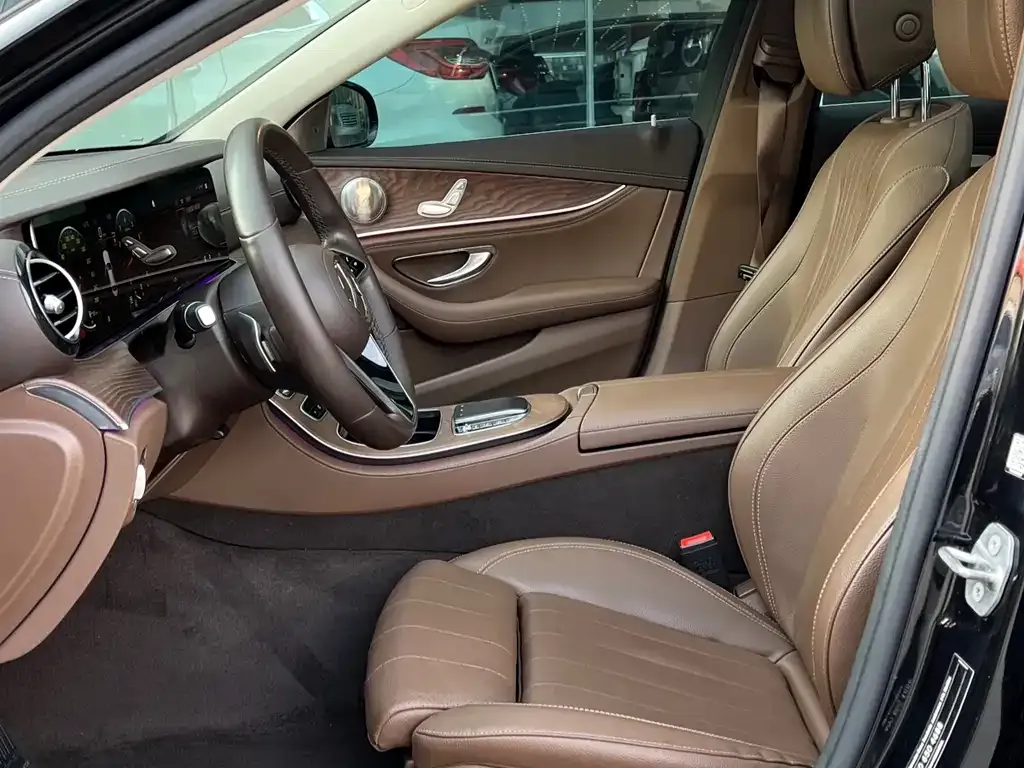 Mercedes-Benz E-Class 2023 из CN, фото 6