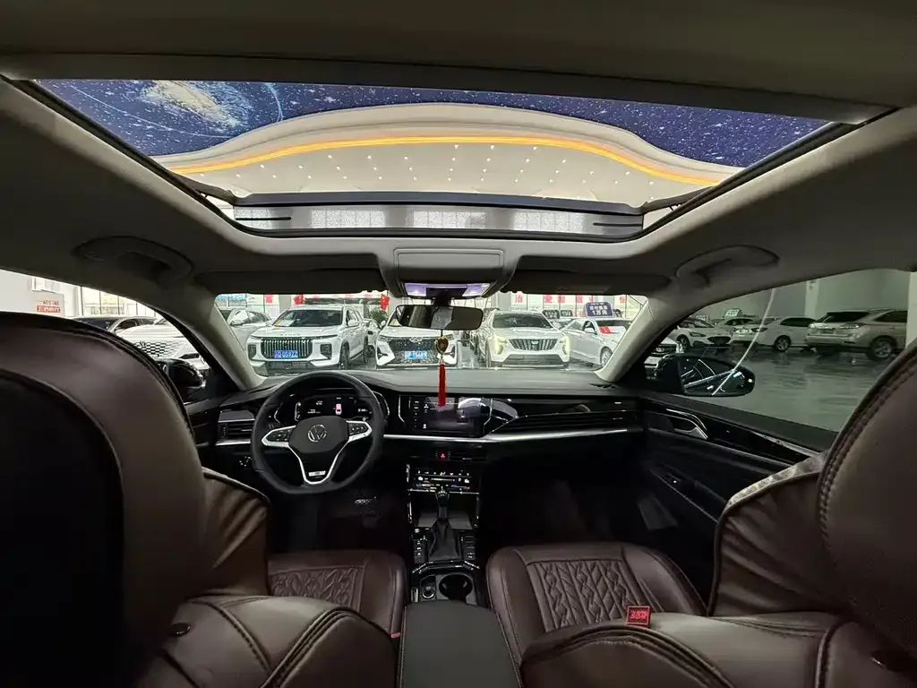 Volkswagen Passat 2025 из CN, фото 9
