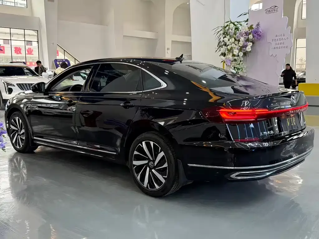 Volkswagen Passat 2025 из CN, фото 8