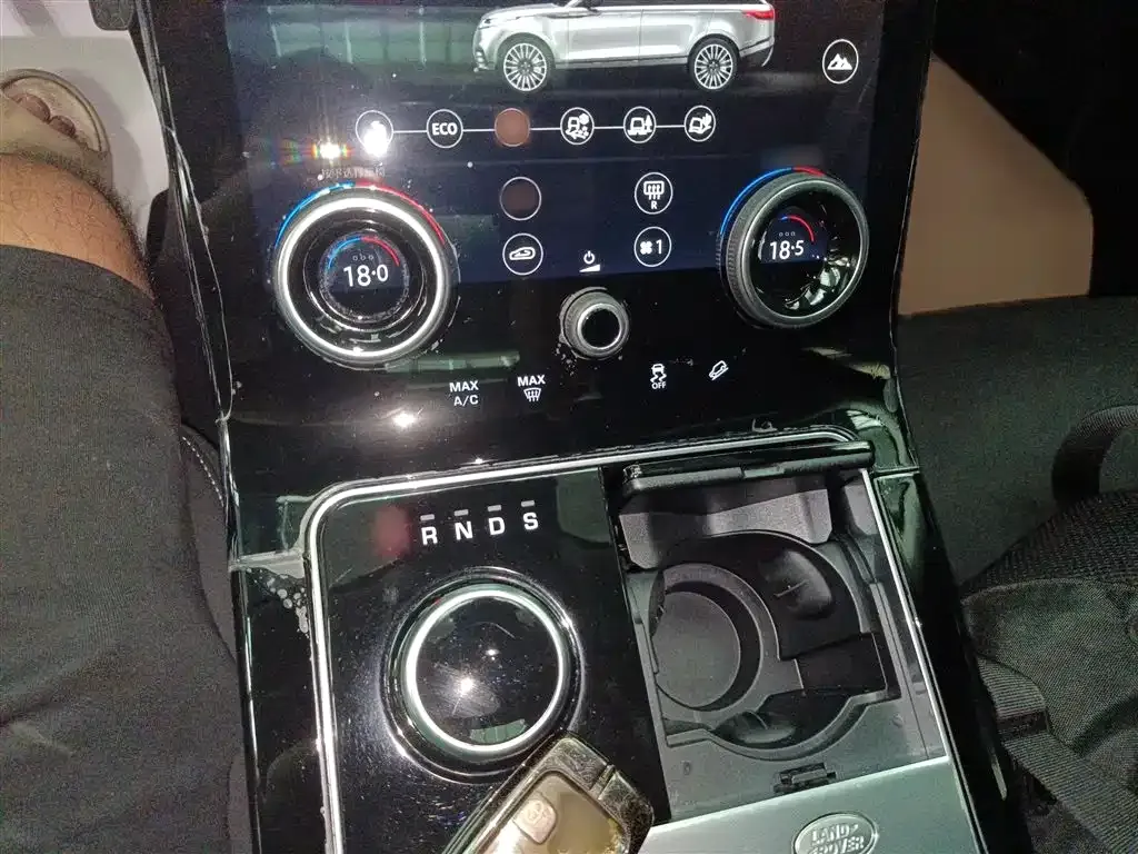 Land Rover Velar 2021 из CN, фото 8
