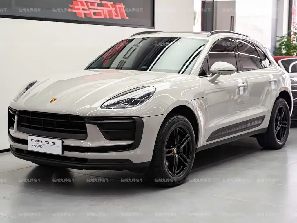 Porsche Macan — фото 1
