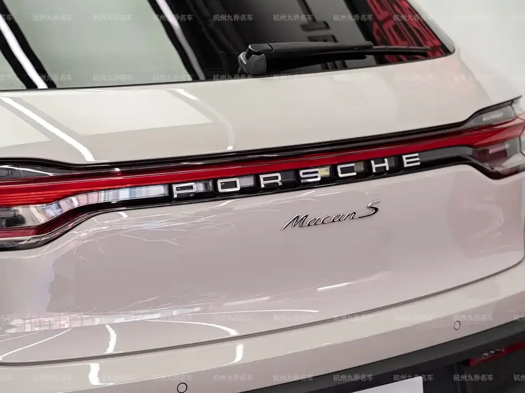 Porsche Macan — фото 6