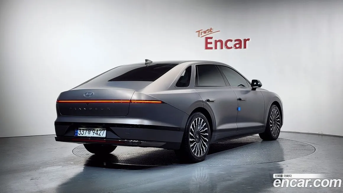 Hyundai Grandeur 2023 из KR, фото 5