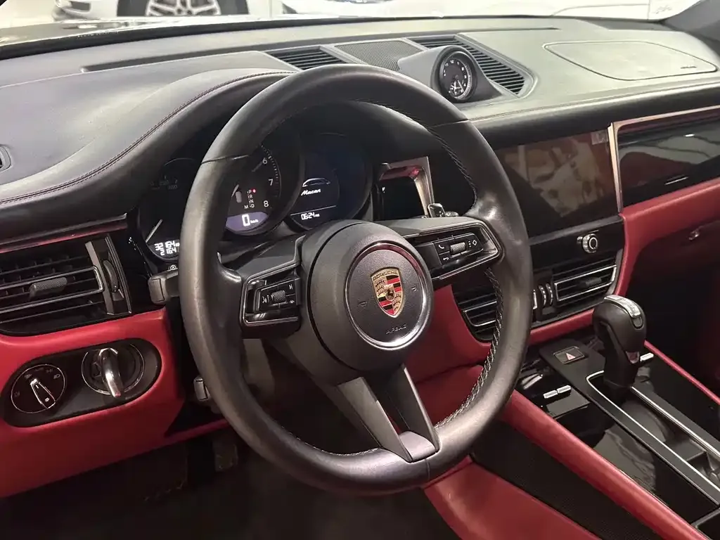 Porsche Macan 2023 из CN, фото 3