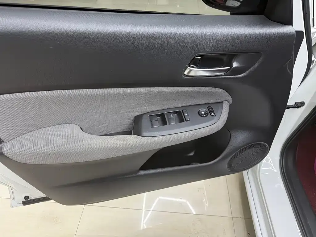 Honda Life 2021 из CN, фото 9