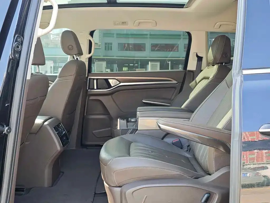 Volkswagen Viloran 2021 из CN, фото 8
