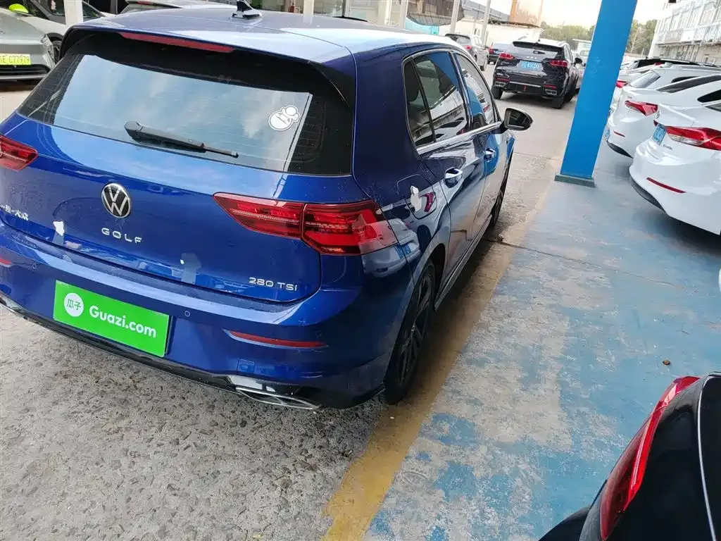 Volkswagen Golf 2021 из CN, фото 5