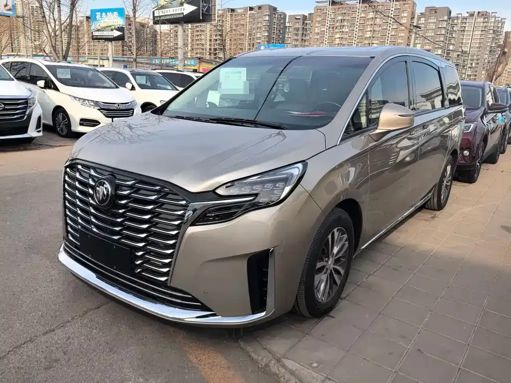 Buick GL8 2023 из CN, фото 1