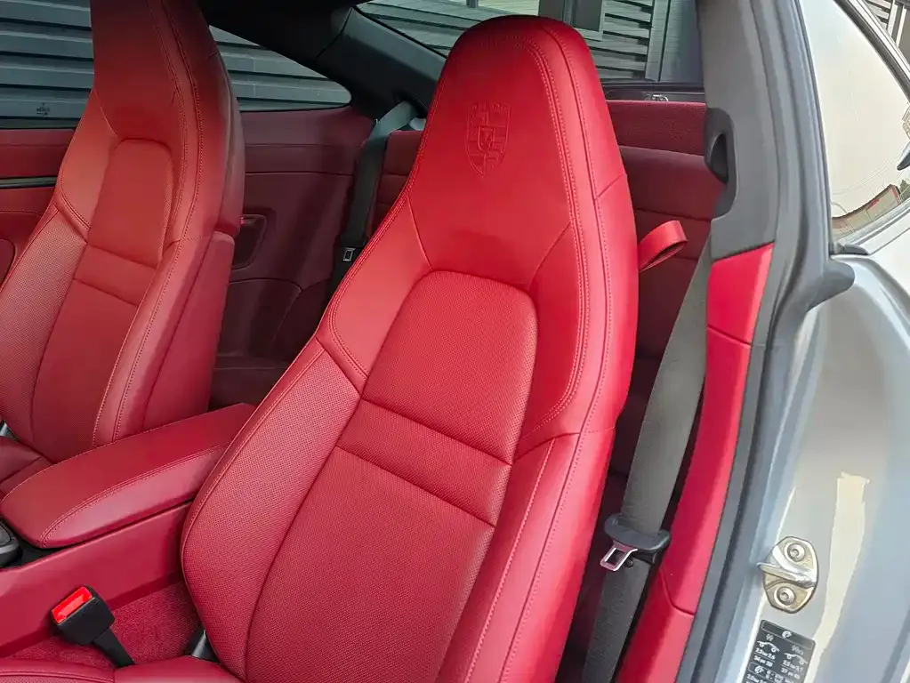 Porsche 911 2025 из CN, фото 4