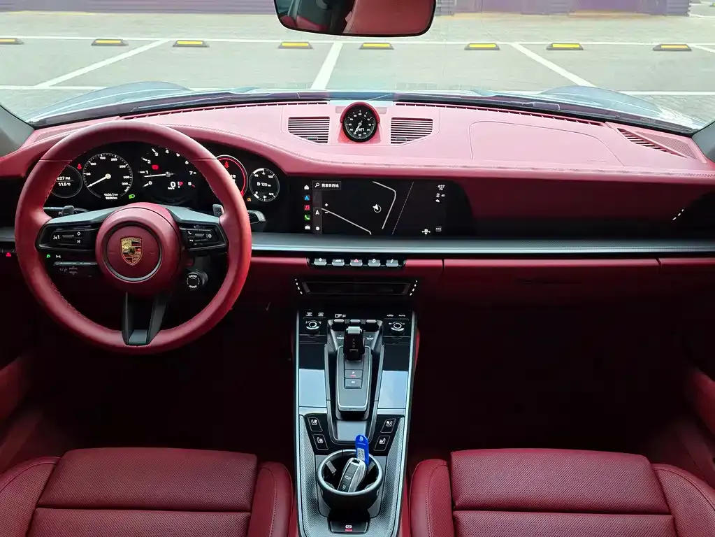Porsche 911 2025 из CN, фото 6