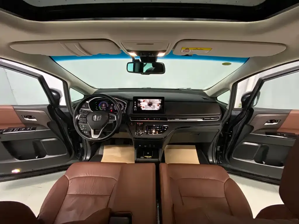Honda Odyssey 2022 из CN, фото 10