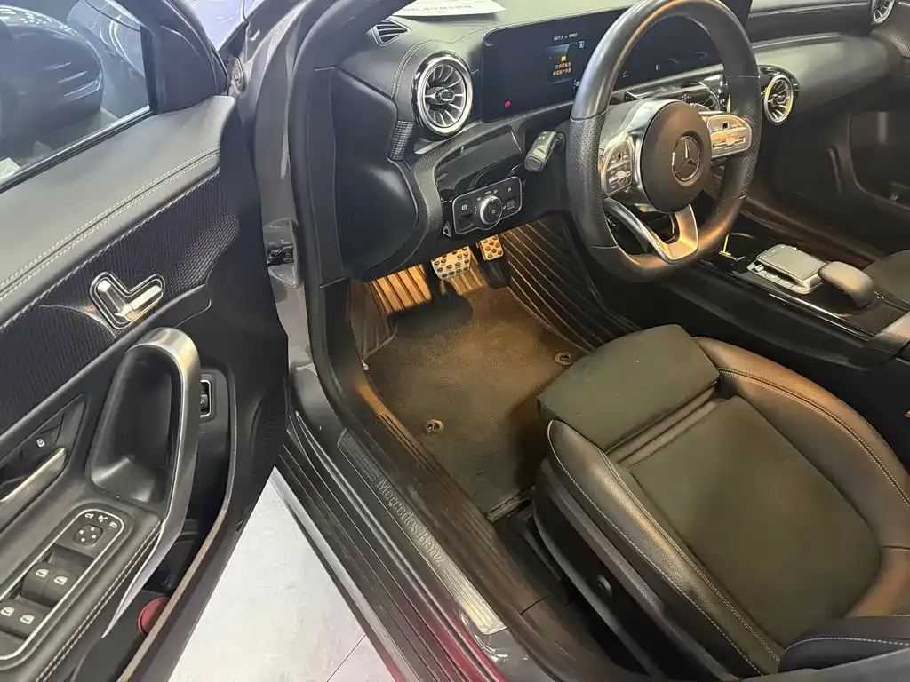 Mercedes-Benz A-Class 2021 из CN, фото 4