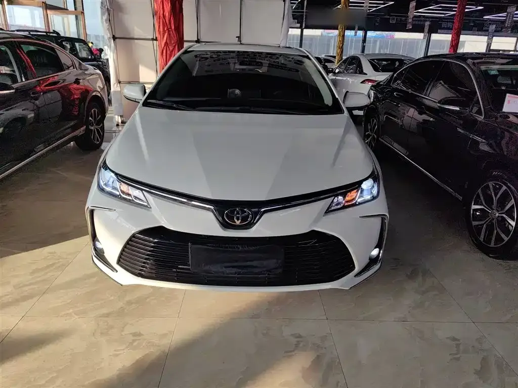Toyota Corolla 2022 из CN, фото 8