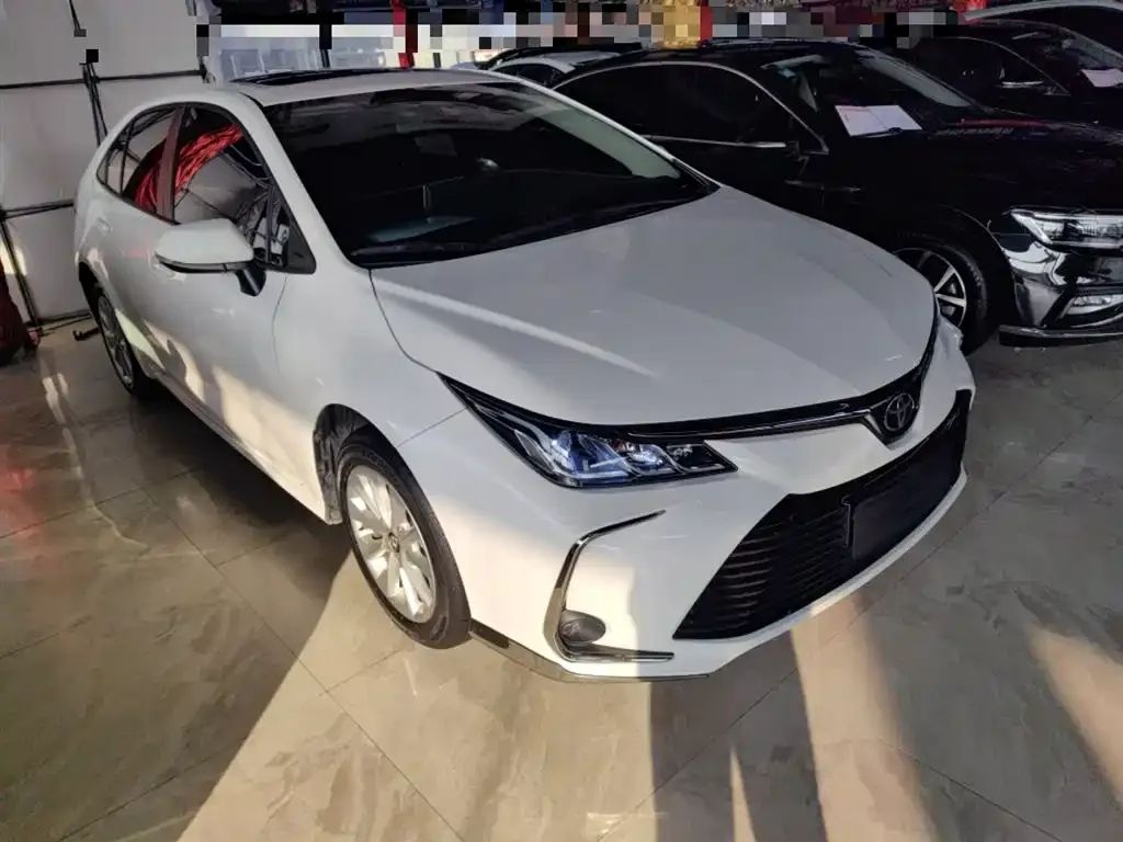 Toyota Corolla 2022 из CN, фото 5