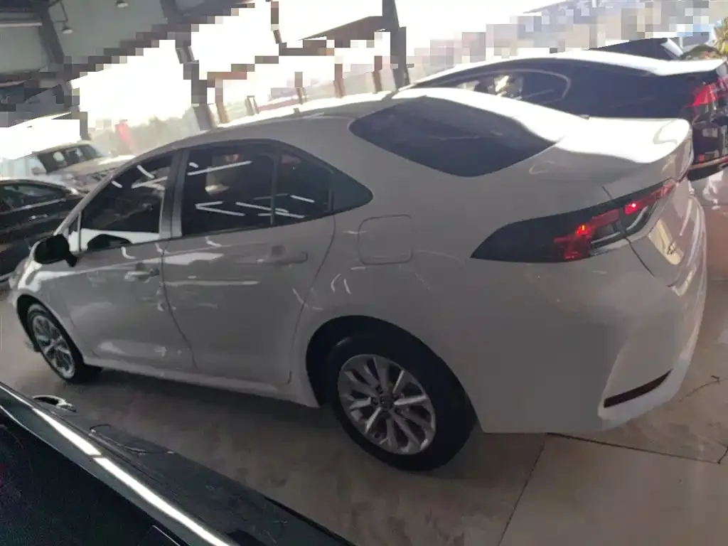 Toyota Corolla 2022 из CN, фото 3