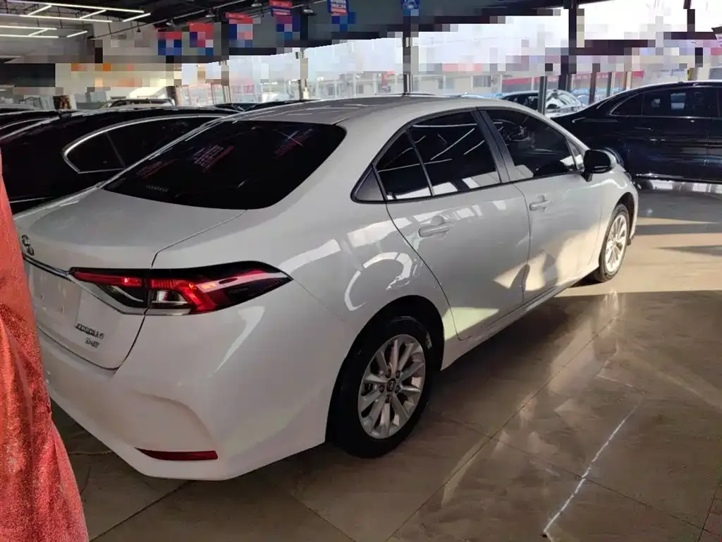 Toyota Corolla 2022 из CN, фото 7