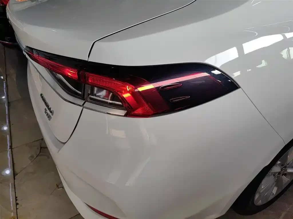Toyota Corolla 2022 из CN, фото 9