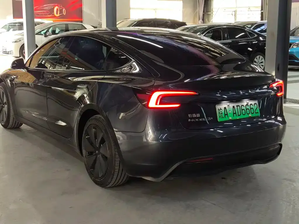 Tesla Model 3 2024 из CN, фото 9