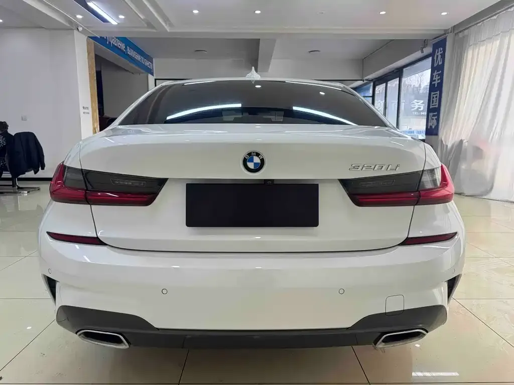 BMW 3 Series 2021 из CN, фото 3