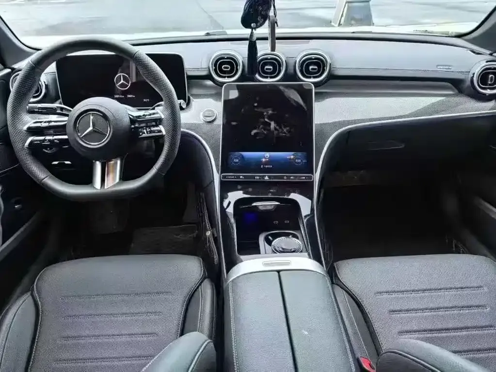 Mercedes-Benz C-Class 2023 из CN, фото 2
