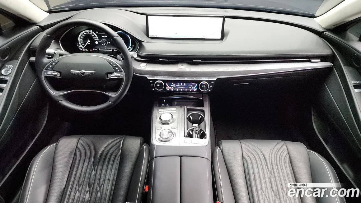 Genesis G80 — фото 10