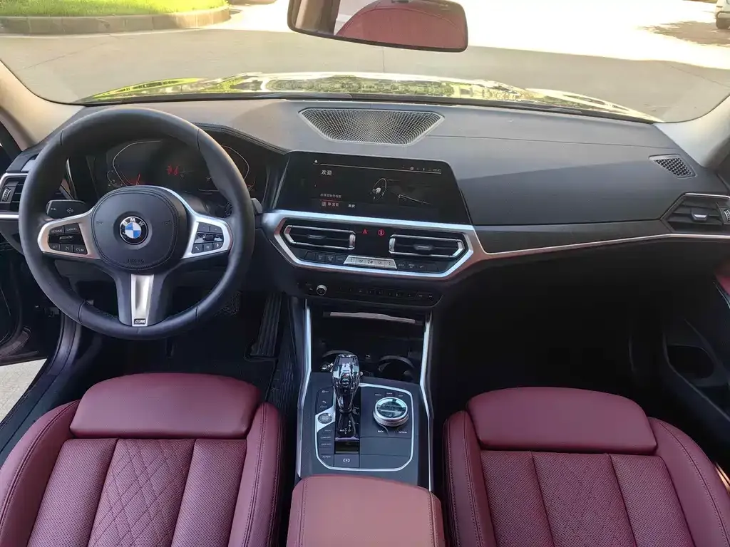 BMW 3 Series 2022 из CN, фото 3