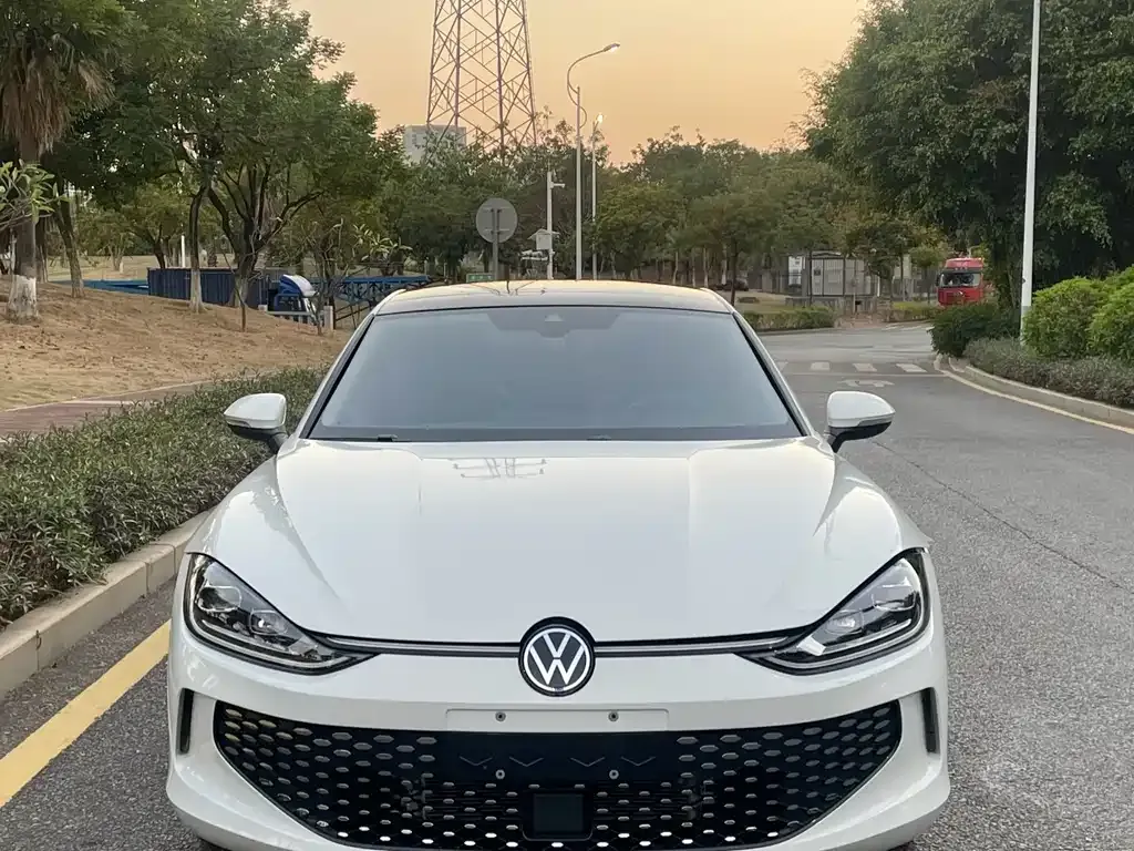 [object Object] Lamando 2024 из CN, фото 2