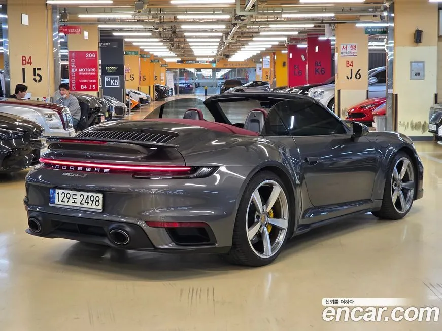 Porsche 911 2021 из KR, фото 10