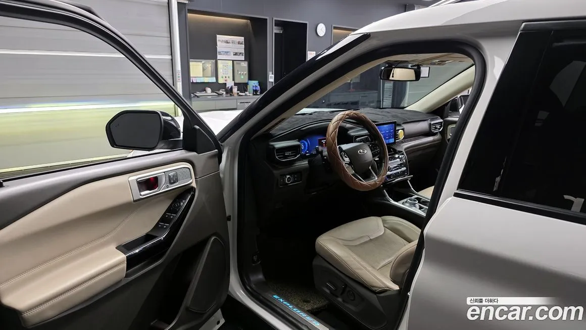 Ford Explorer 2021 из KR, фото 10
