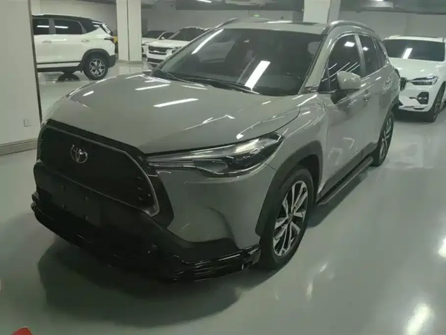 Toyota Corolla Cross 2022 из CN, фото 1
