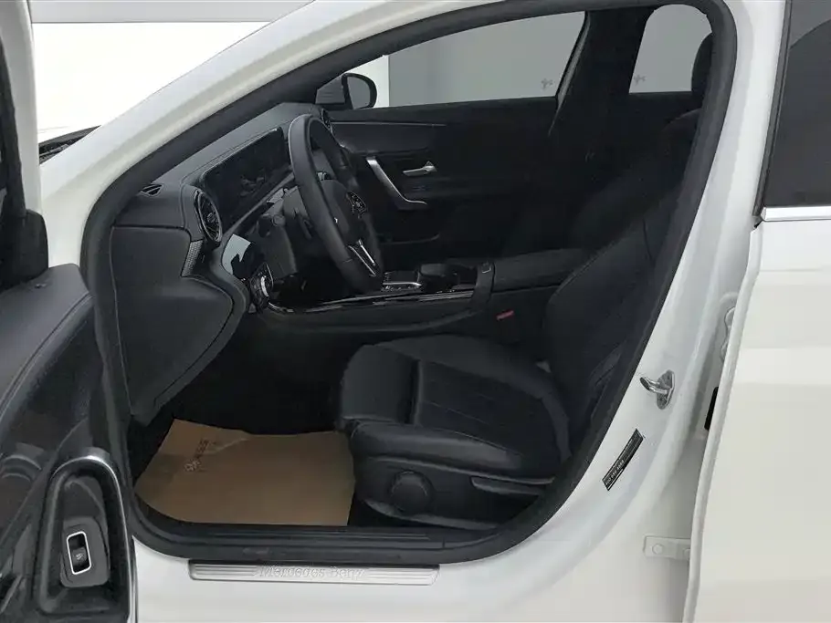Mercedes-Benz A-Class 2021 из CN, фото 9
