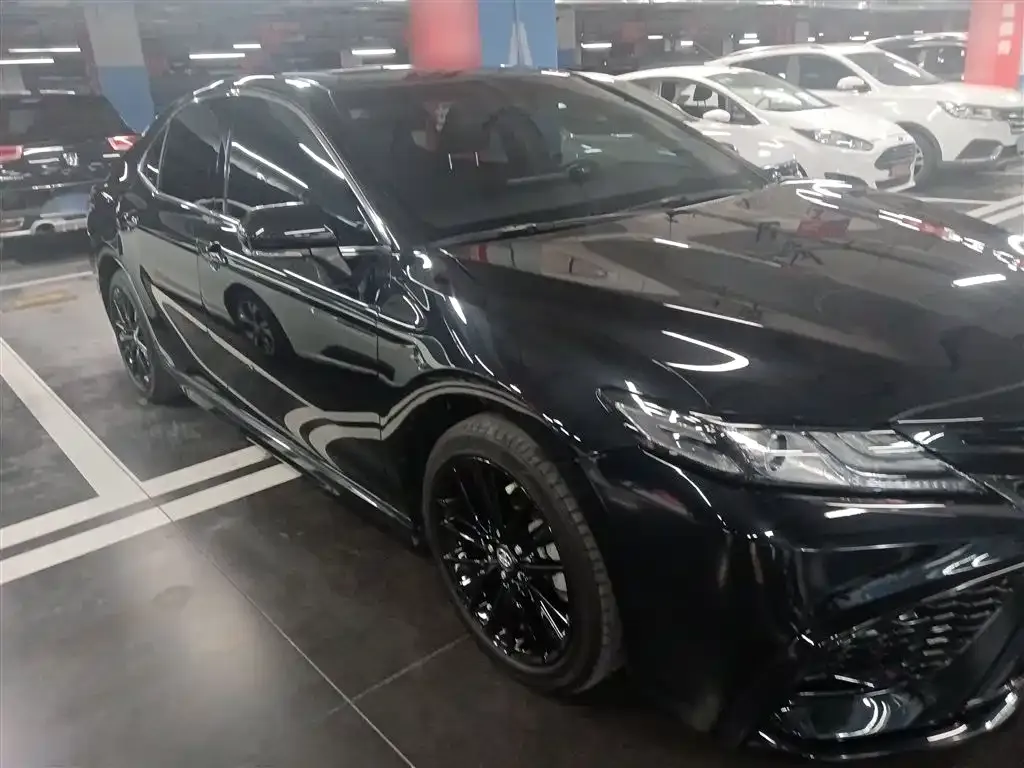 Toyota Camry 2023 из CN, фото 6