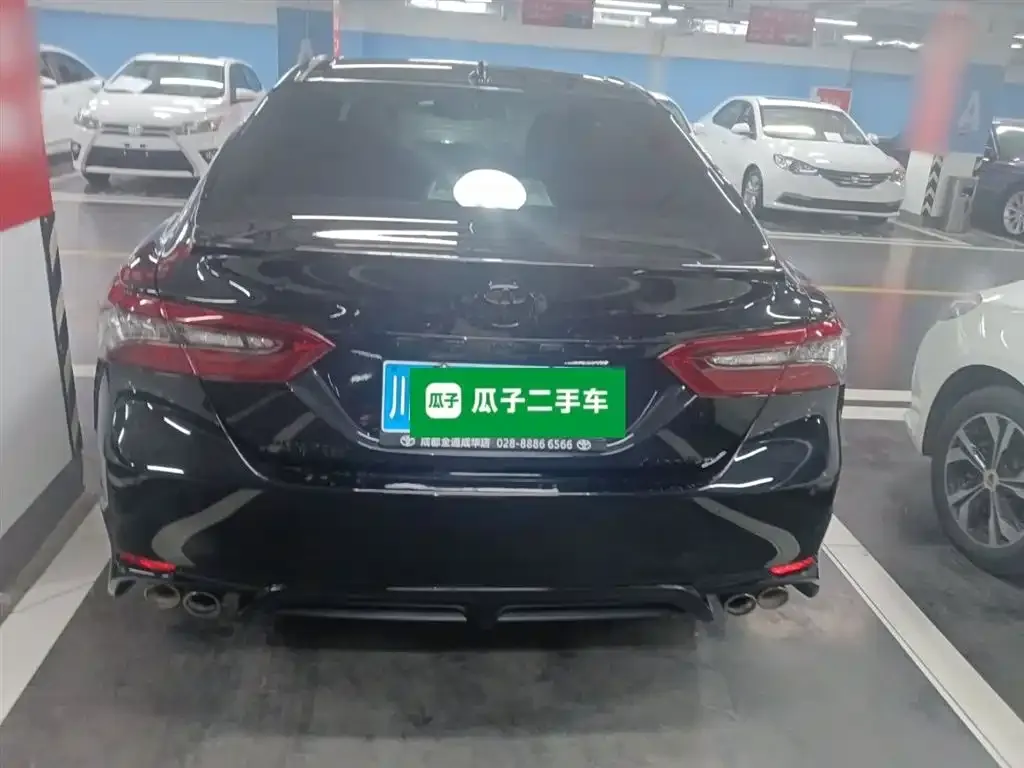 Toyota Camry 2023 из CN, фото 5