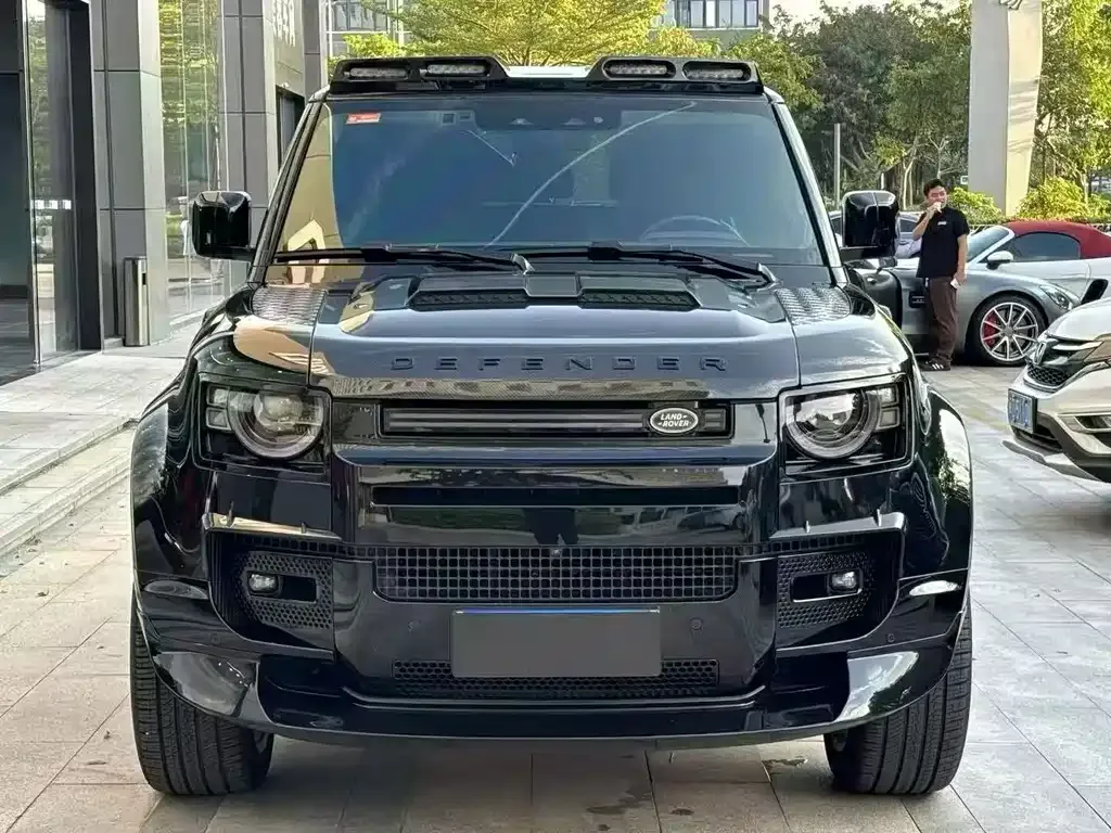 Land Rover Defender 2024 из CN, фото 9