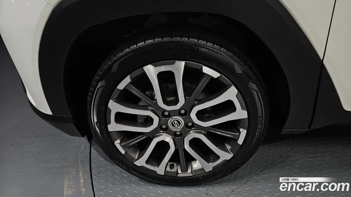 KG Mobility (Ssangyong) Torres 2023 из KR, фото 2