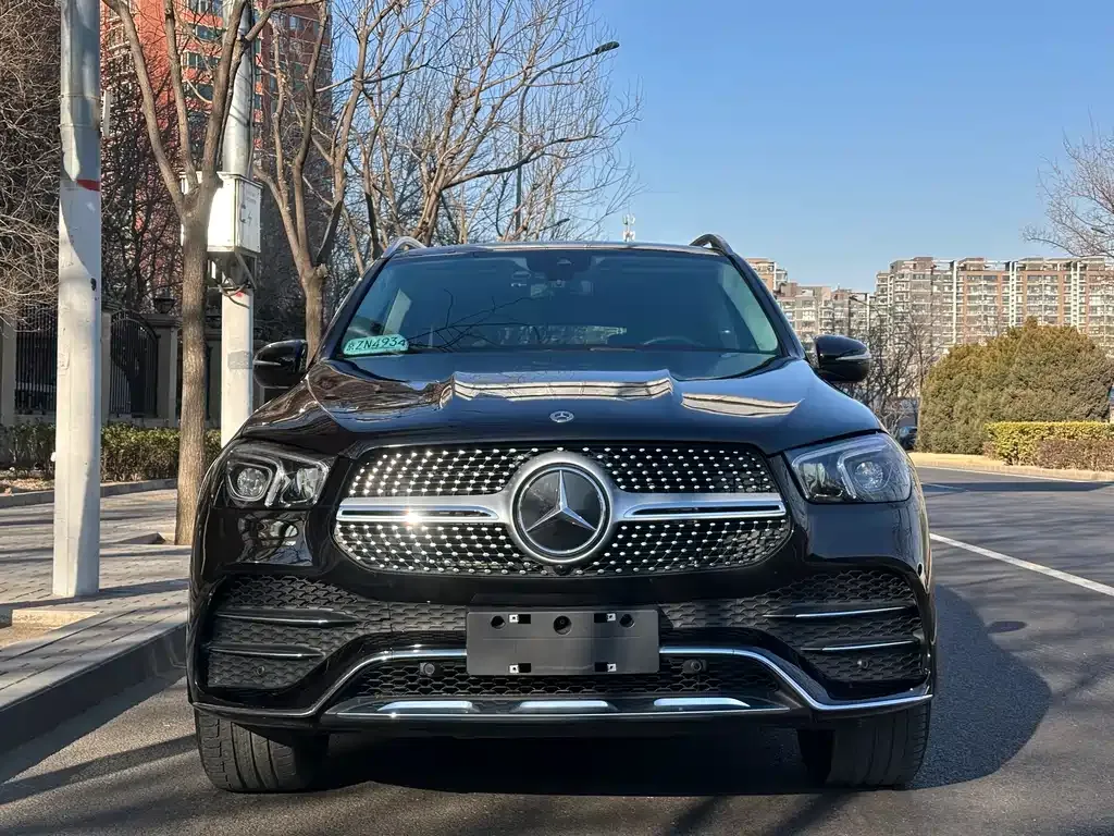 Mercedes-Benz GLE — фото 10