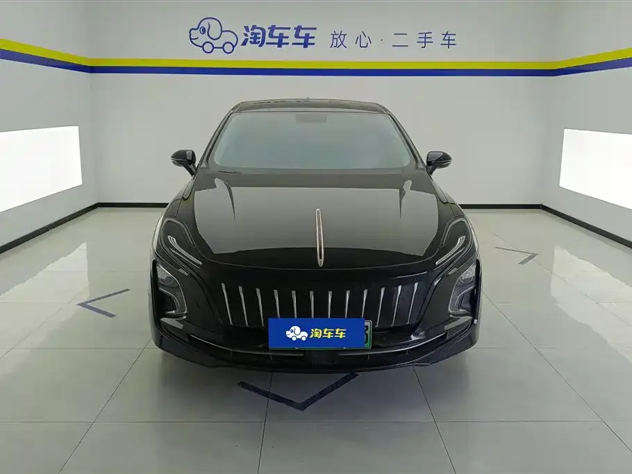 Hongqi E-QM5 2023 из CN, фото 2