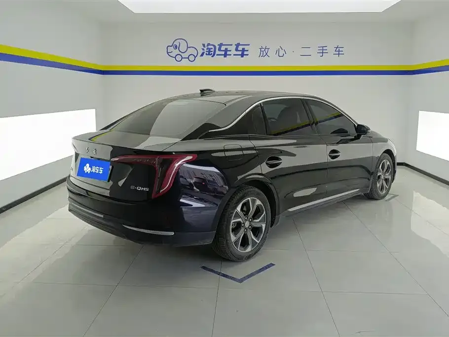 Hongqi E-QM5 2023 из CN, фото 8