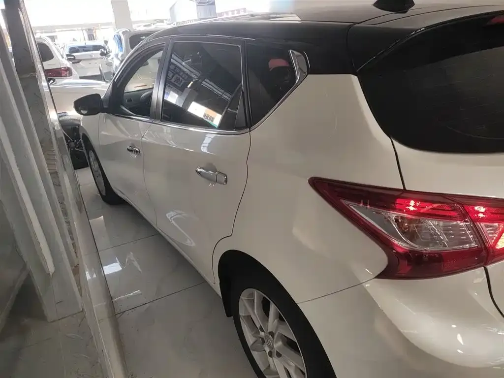 Nissan Tiida 2022 из CN, фото 6