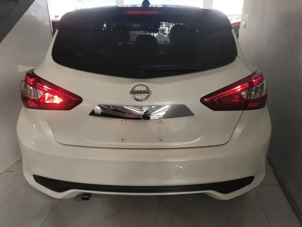 Nissan Tiida 2022 из CN, фото 10
