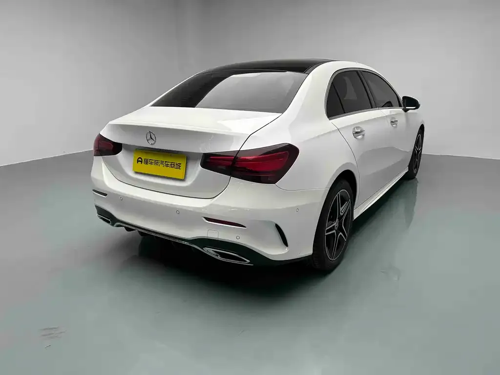 Mercedes-Benz A-Class — фото 6